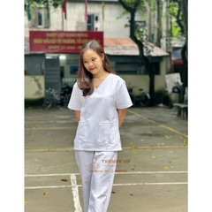 Áo Blouse Trắng Trendy HP Bộ scrubs bác sĩ màu Trắng Cotton Cao Cấp - bộ đồng phục dược sỹ, kỹ thuật viên spa, nha khoa, phòng khám, đồng phục phòng khám