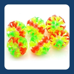 Bóng ném dính sticky ball 6cm có đèn chơi trò chơi vận động