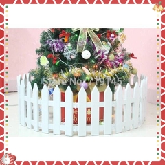 Hàng rào nhựa lắp ghép trắng  trang trí cây thông noel set 6 miếng dài 160cm ( mầm non)