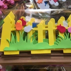 Hàng rào xốp, hàng rào xây dựng mầm non trang trí xốp nhiều màu  4 cái/ 1 túi
