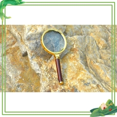 Kính Lúp Vân Gỗ Cầm Tay Đọc Sách báo Độ Phân Giải Cao 3D Magnifier MD3G