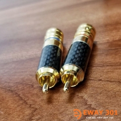 Một Chiếc Giắc Av Hitachi Khóa Ren Bọc Carbon