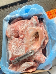Tai heo West (10kg / Thùng)