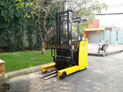 Xe nâng điện đứng lái KOMATSU FB18RL-15