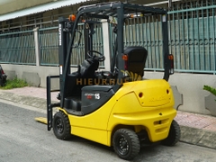 Xe nâng điện ngồi lái KOMATSU FB15-12