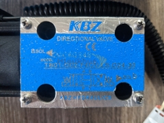 Van solenoid chuyển số 24V hiệu KBZ model TB01-G02-F4OV-LS-D24-30
