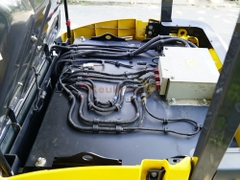 Xe nâng điện ngồi lái KOMATSU FE25-1 sẵn chức năng dịch giá
