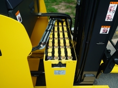 Xe nâng điện đứng lái KOMATSU FB13RS-15 năm 2021, nâng cao 4m