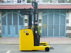 Xe nâng điện đứng lái KOMATSU FB15RL-15