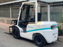 Xe nâng dầu UNICARRIERS FD30T4