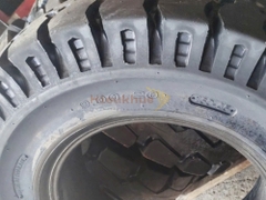 Lốp đặc xe nâng hiệu PHOENIX size 900-20 thương hiệu Thái Lan