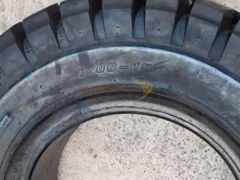Lốp đặc xe nâng hiệu PHOENIX size 700-15 thương hiệu Thái Lan