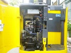 Xe nâng điện đứng lái FBRAW15-63-650M năm 2001, nâng cao 6.5m