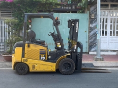 Xe nâng điện ngồi lái KOMATSU FE25-1 năm 2018, nâng cao 3m