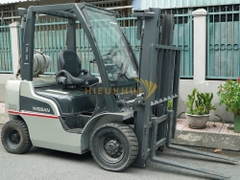 Xe nâng xăng - gas NISSAN EBT-P1F2