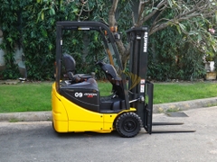 Xe nâng điện ngồi lái KOMATSU FB09M-12 năm 2017, nâng cao 3m