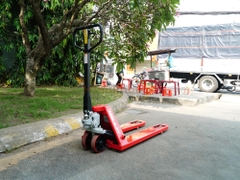 Xe nâng tay thấp 2.5 tấn NOBLELIFT AC25
