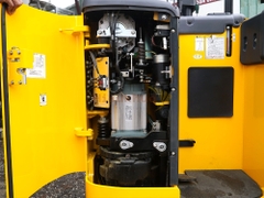 Xe nâng điện đứng lái KOMATSU FB15RS-15 năm 2014, nâng cao 3m