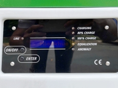 Máy sạc Ắc Quy thông minh hiệu TCE EVO 24V-80A Model TCE EVO2480T