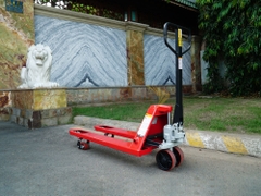 Xe nâng tay thấp 3 tấn NOBLELIFT AC30