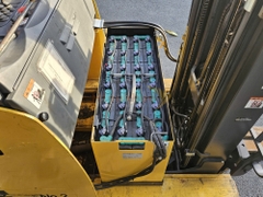 Xe nâng điện đứng lái KOMATSU FB15RL-15 năm 2021, nâng cao 4.5m