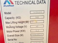 Xe thang nâng người 500 kg lên cao 9 mét MAIHUI Model SJZ0.5-9