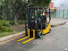 Xe nâng điện ngồi lái KOMATSU FB15-12 năm 2021, nâng cao 3m