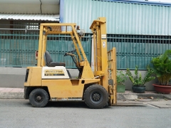 Xe nâng dầu KOMATSU FD15-1