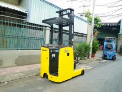 Xe nâng điện đứng lái KOMATSU FB15RL-15 năm 2014, nâng cao 4.5m