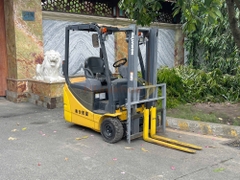 Xe nâng điện ngồi lái KOMATSU FB15ML-12 năm 2013, nâng cao 3m