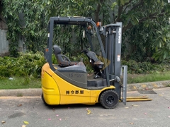 Xe nâng điện ngồi lái KOMATSU FB15ML-12 năm 2013, nâng cao 3m