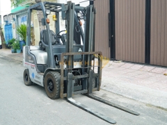 Xe nâng xăng NISSAN L01A15