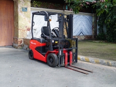 Xe nâng điện ngồi lái NICHIYU FB15PN-80-300 năm 2020, nâng cao 3m