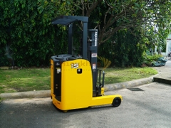 Xe nâng điện đứng lái KOMATSU FB15RS-15 năm 2014, nâng cao 3m