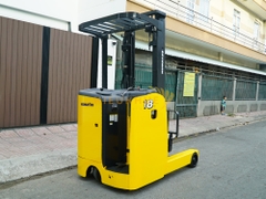 Xe nâng điện đứng lái KOMATSU FB18RL-15