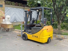 Xe nâng điện ngồi lái KOMATSU FB15ML-12 năm 2013, nâng cao 3m