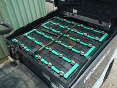Xe nâng điện ngồi lái UNICARRIERS FB35-8S full chức năng chui công