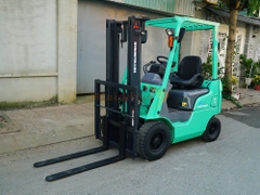 Xe nâng xăng MITSUBISHI FGE9D năm 2009, nâng cao 3m
