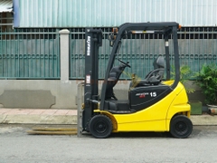 Xe nâng điện ngồi lái KOMATSU FB15-12 năm 2009, nâng cao 3m