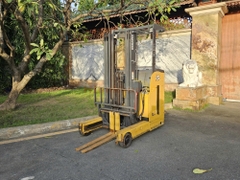 Xe nâng điện đứng lái KOMATSU FB15RL-15 năm 2021, nâng cao 4.5m