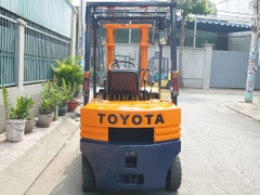 Xe nâng dầu TOYOTA 5FD15