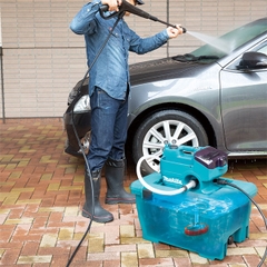 Rửa xe cao cấp