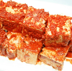 Chao Dầu Đỏ, Trọng lượng: 260gr/ lọ, Quy cách: 24 Lọ/ thùng