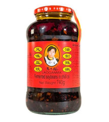 Dầu Ớt Vị Tàu Xì Hiệu Laoganma, Trọng lượng: 740g/lọ, Quy cách: 12lọ/thùng