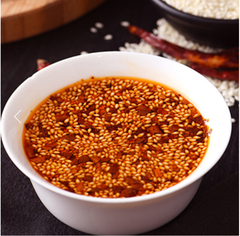 Dầu Đỏ Kinh Điển, Trọng lượng: 2.5kg/ lọ, Quy cách: 4 lọ/ thùng