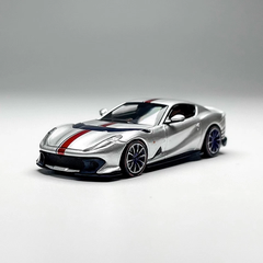 Xe Mô Hình Ferrari 812 Competizione 1:64 TOC (Sanu Silver)