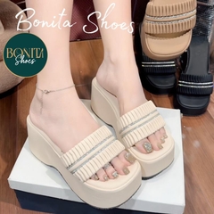 BM252 Dép xuồng bánh mì nữ Bonita Shoes quai ngang xếp ly 2 quai đường đá nhúm đế 7 cm - NS2