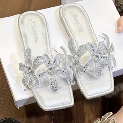 N58 Dép quai ngang mica 3 bông đá đế bệt - G145