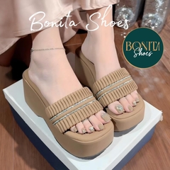 BM252 Dép xuồng bánh mì nữ Bonita Shoes quai ngang xếp ly 2 quai đường đá nhúm đế 7 cm - NS2