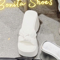 BM286 Dép xuồng bánh mì nữ Bonita Shoes quai nơ gút thắt lót đệm êm cao 10 cm - NS2